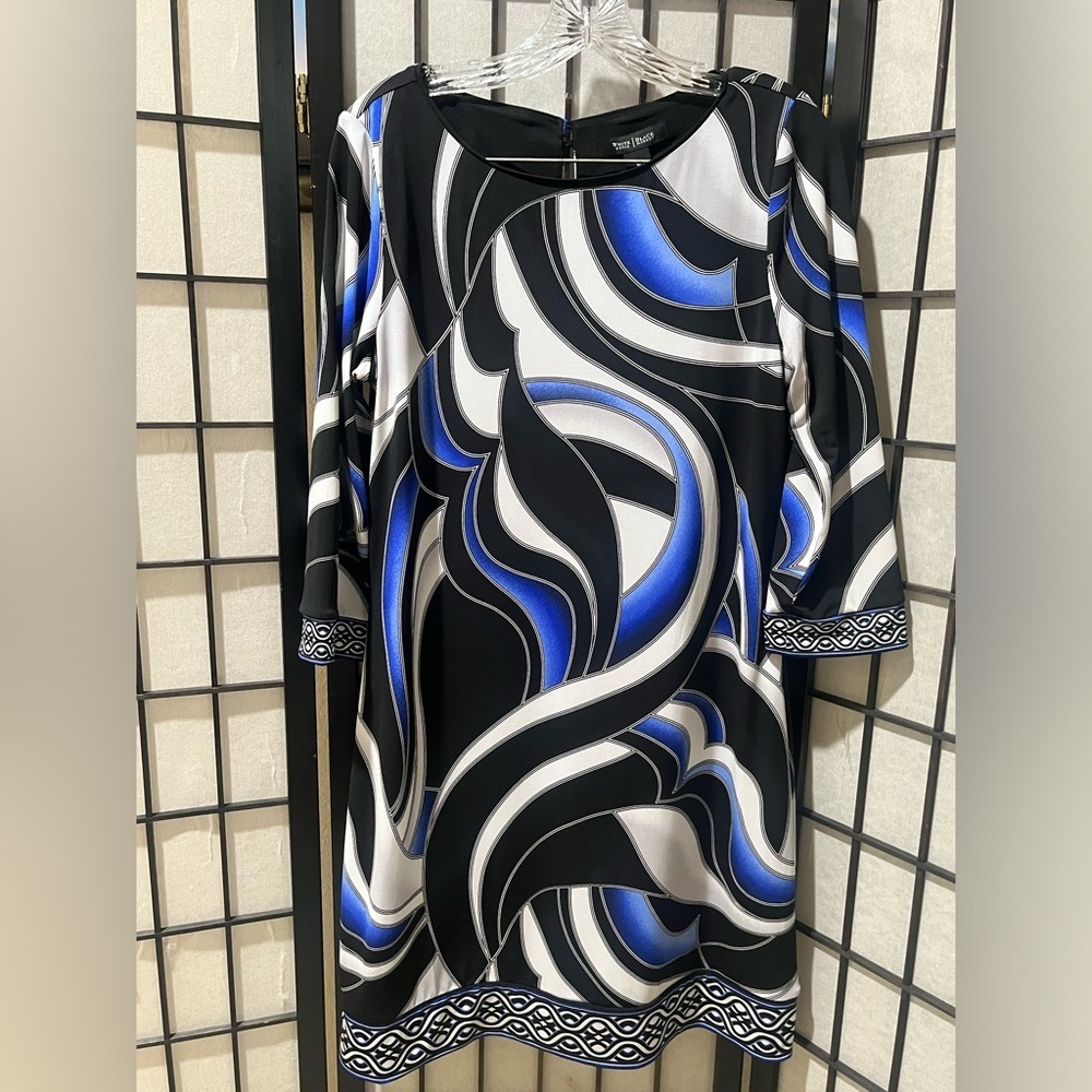 Black & Blue Retro Wave Shift Dress BY WHITE HOUSE BLACK MARKET SIZE M